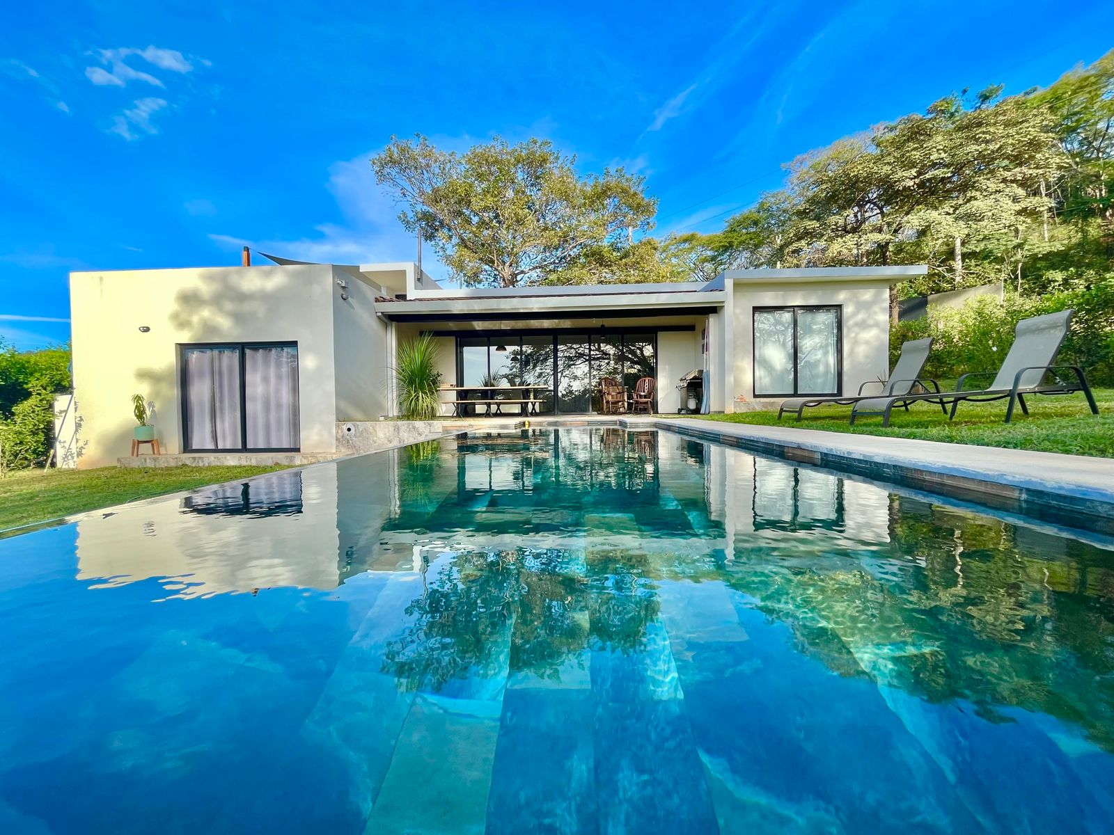 PHOTO-2023-04-25-09-22-06