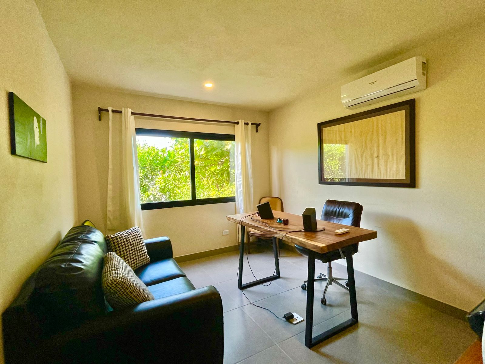 PHOTO-2023-04-25-09-22-21-2